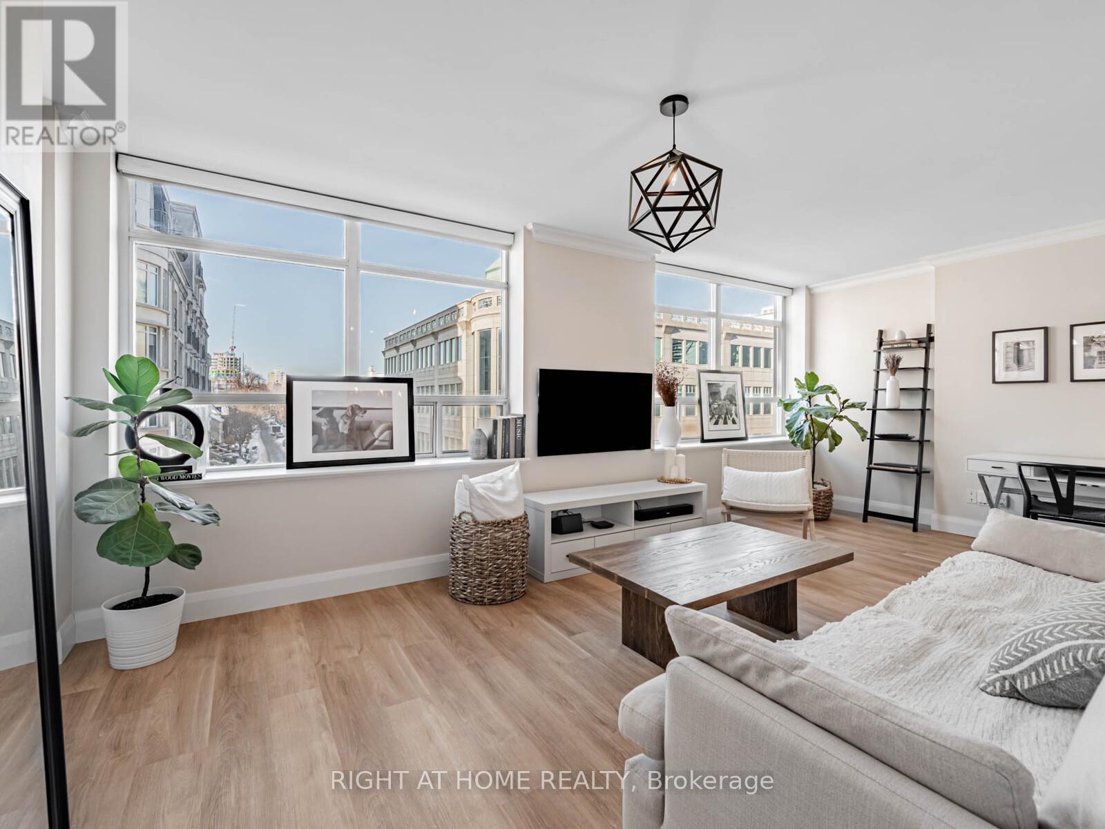 705 - 5 Rosehill Avenue, Toronto, Ontario  M4T 3A6 - Photo 8 - C12720046