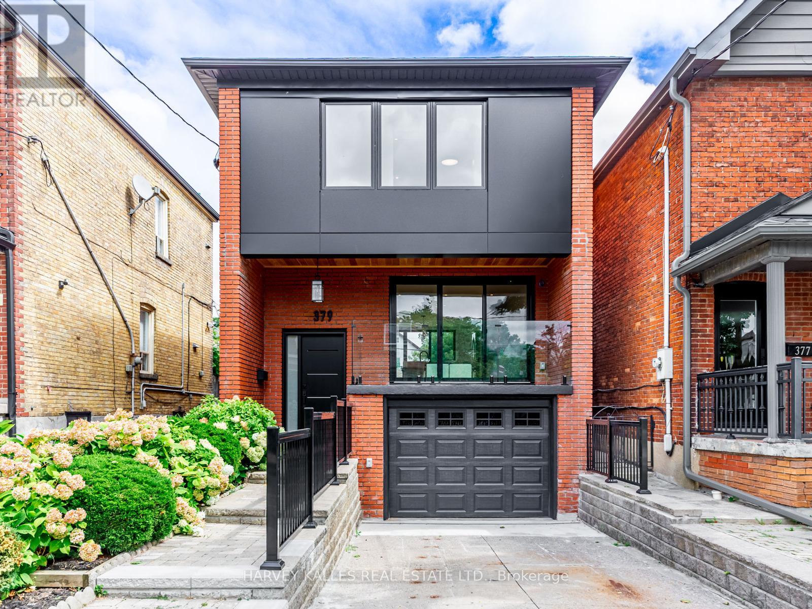 379 WINONA DRIVE, Toronto, Ontario