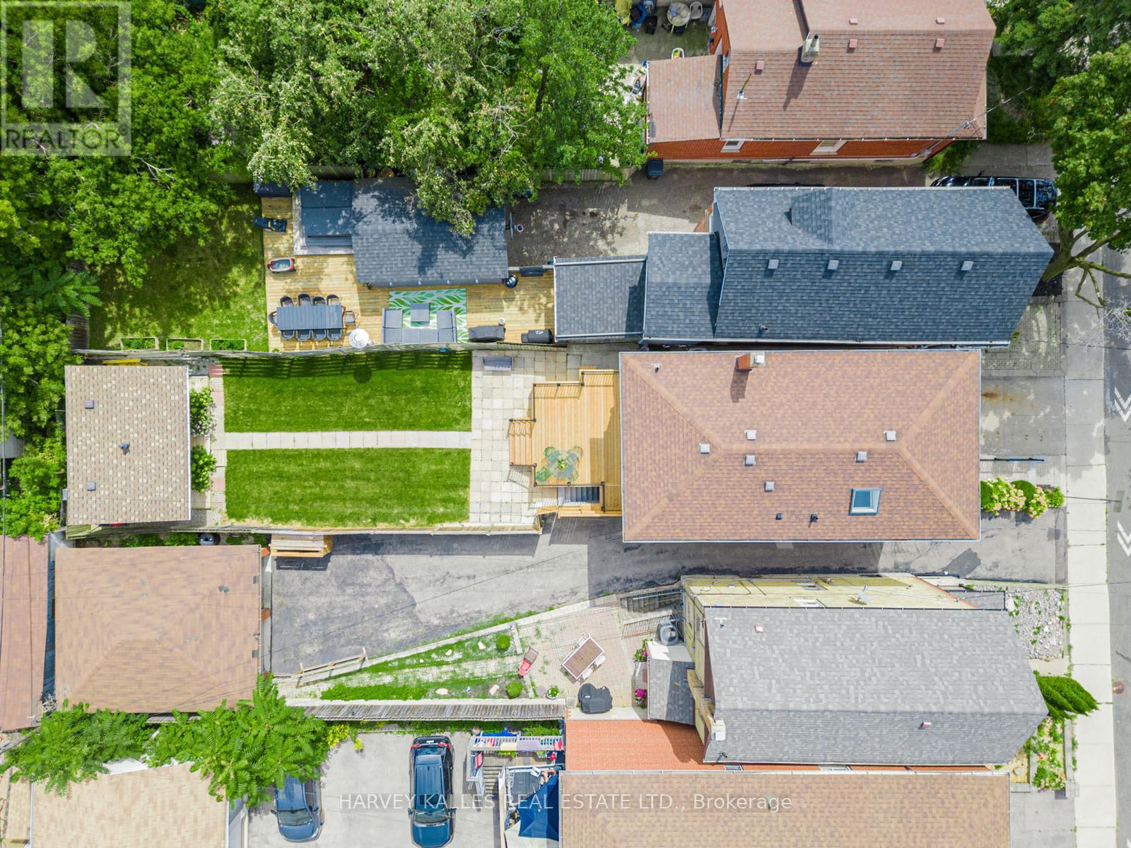 379 Winona Drive, Toronto, Ontario  M6C 3T4 - Photo 47 - C12720092