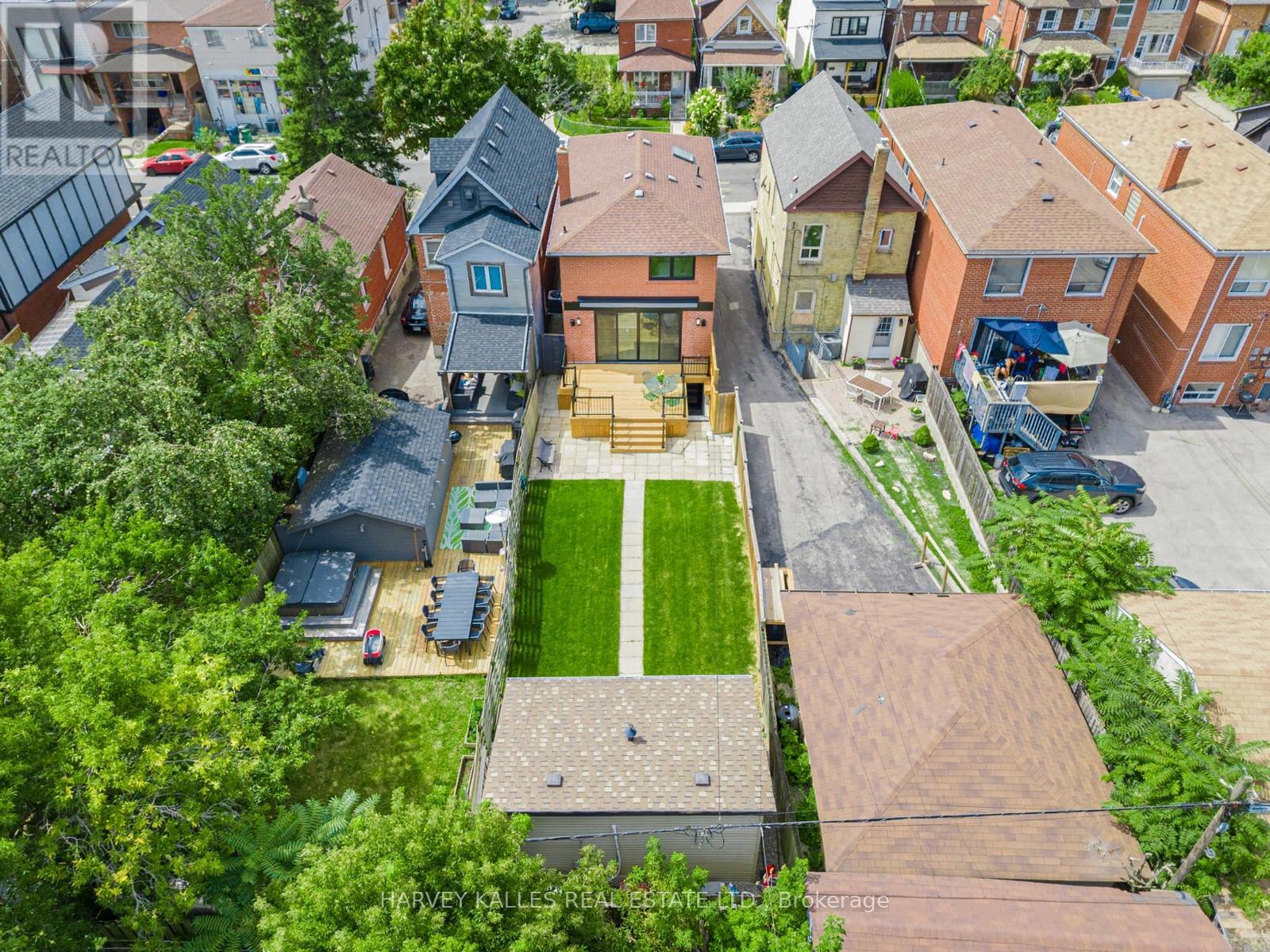 379 Winona Drive, Toronto, Ontario  M6C 3T4 - Photo 48 - C12720092