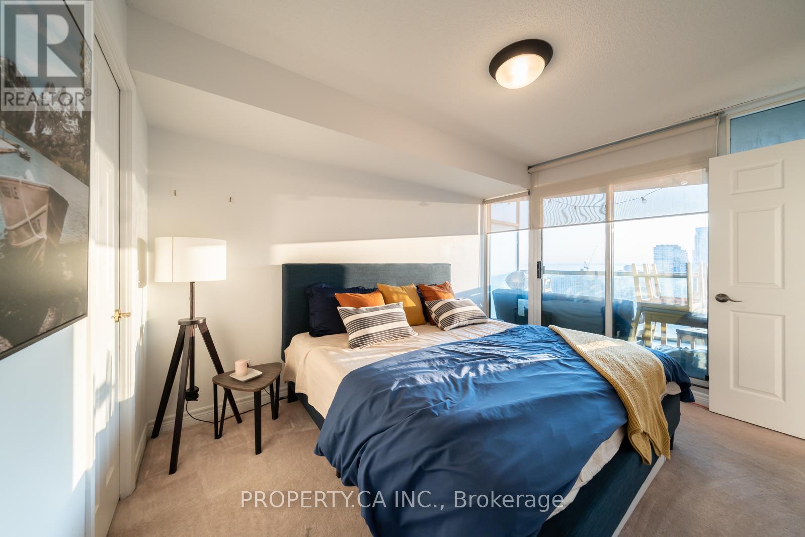 3601 - 30 Grand Trunk Crescent, Toronto, Ontario  M5J 3A4 - Photo 18 - C12720106