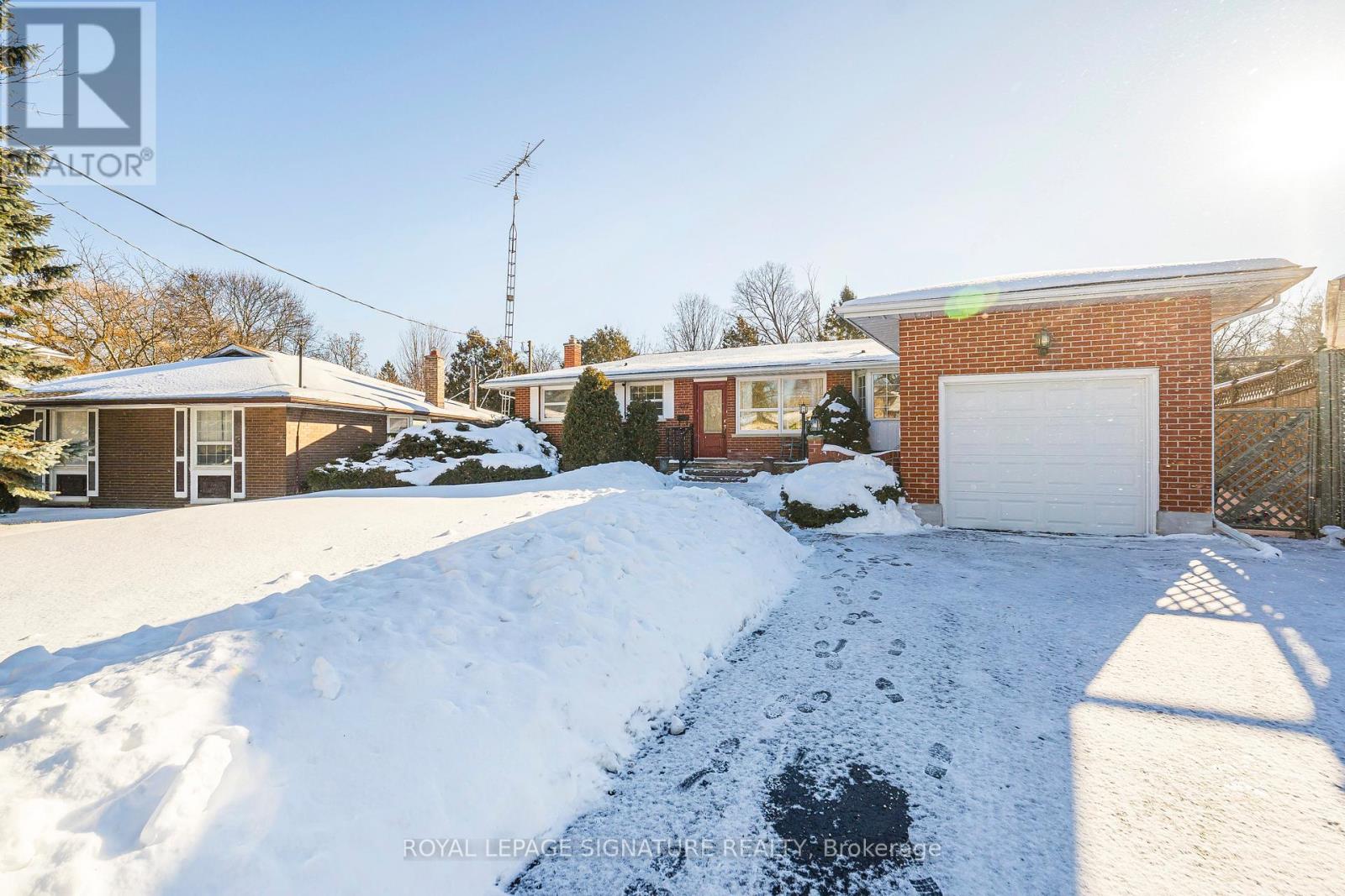 477 Brentwood Avenue, Oshawa, Ontario  L1G 2S9 - Photo 3 - E12720074