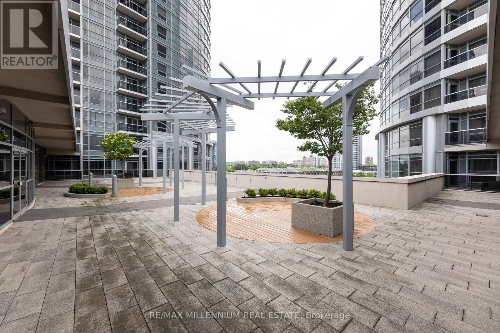 3910 - 125 Village Green Square, Toronto, Ontario  M1S 0L1 - Photo 32 - E12720130