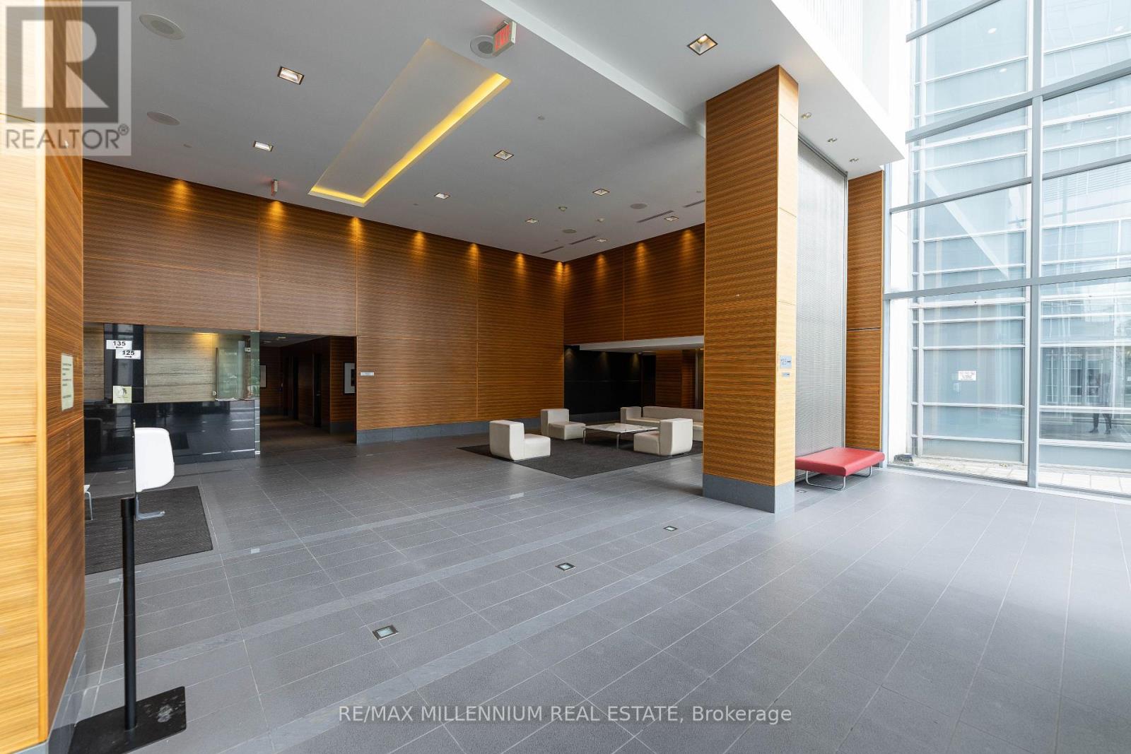 3910 - 125 Village Green Square, Toronto, Ontario  M1S 0L1 - Photo 45 - E12720130