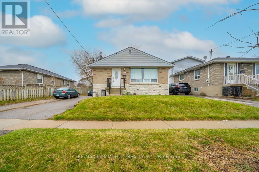 776 PHILLIP MURRAY AVENUE, Oshawa, Ontario