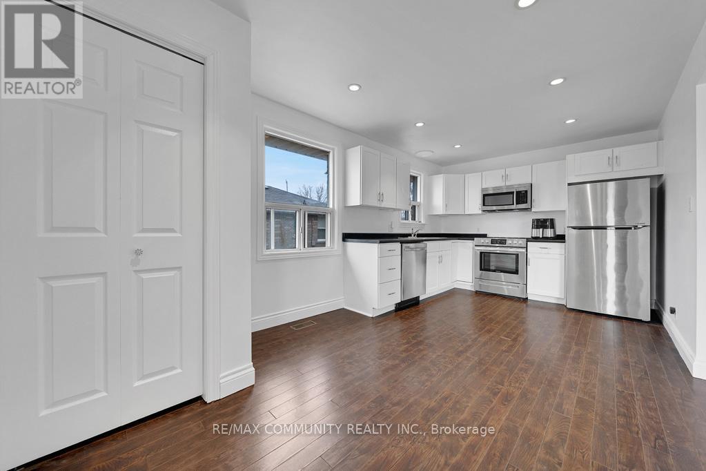 776 Phillip Murray Avenue, Oshawa, Ontario  L1J 1J3 - Photo 4 - E12720160