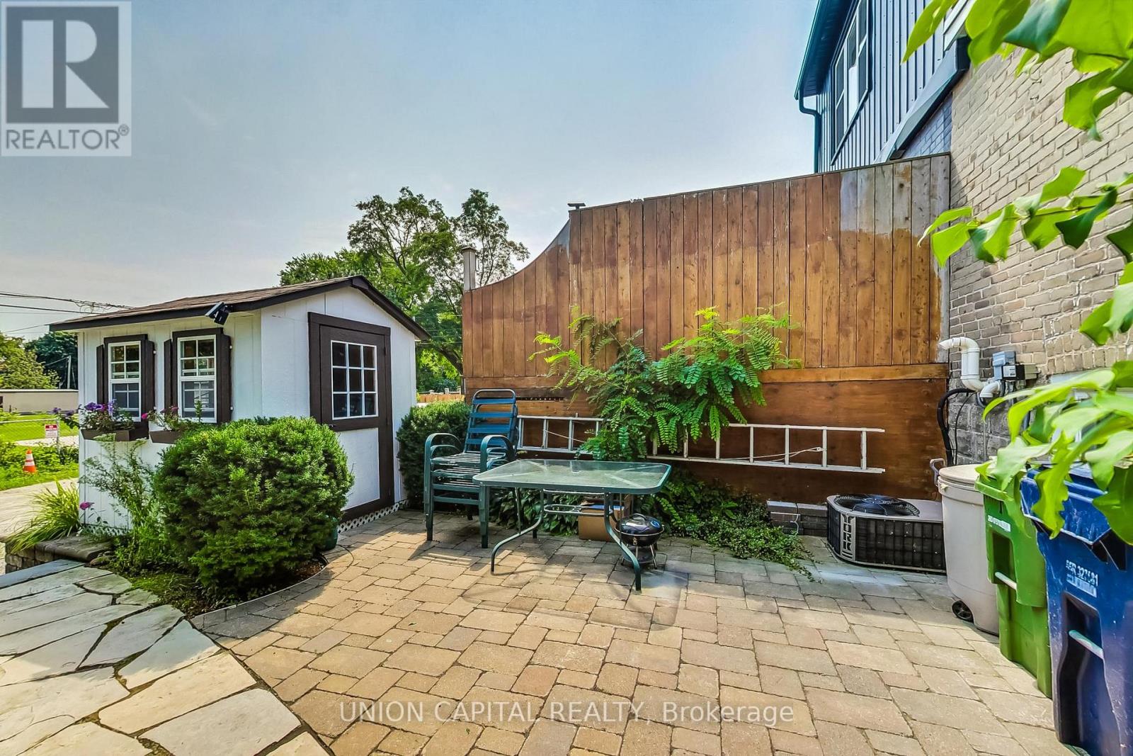 Upper - 317 Victoria Park Avenue, Toronto, Ontario  M4E 3S7 - Photo 27 - E12720196