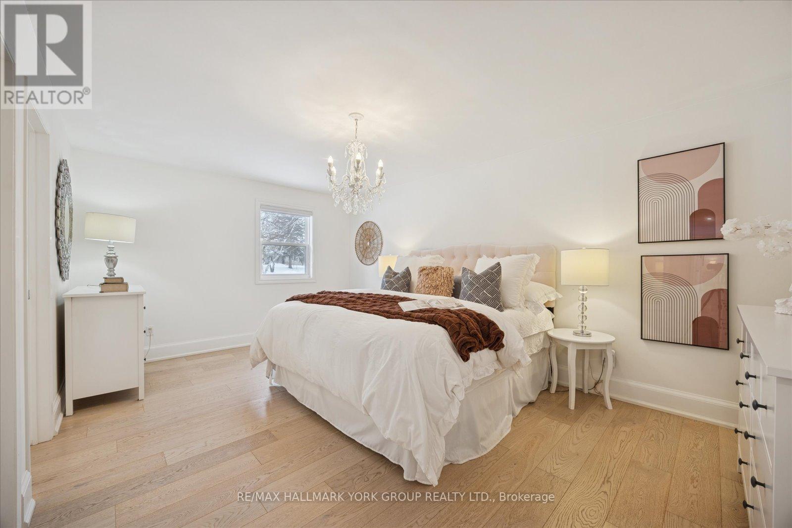 501 Samuel Harper Court, East Gwillimbury, Ontario  L0G 1M0 - Photo 15 - N12720068