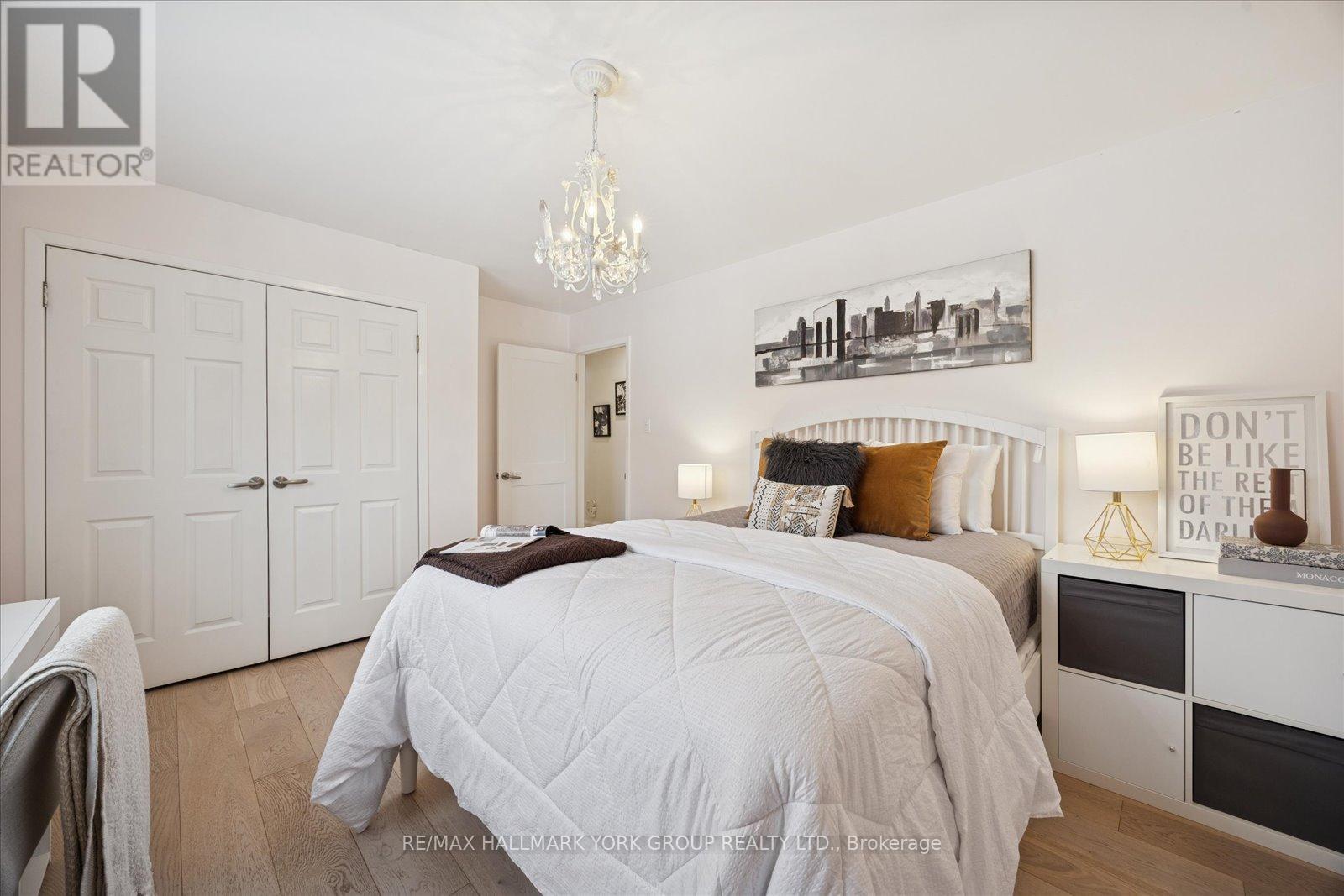 501 Samuel Harper Court, East Gwillimbury, Ontario  L0G 1M0 - Photo 20 - N12720068