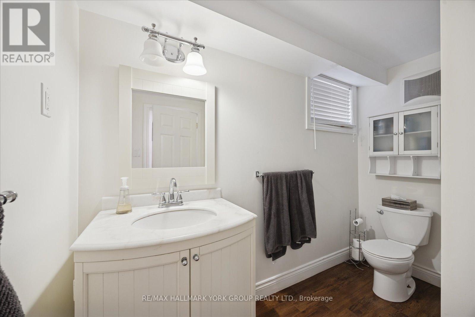 501 Samuel Harper Court, East Gwillimbury, Ontario  L0G 1M0 - Photo 29 - N12720068