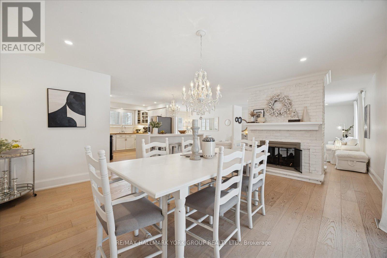 501 Samuel Harper Court, East Gwillimbury, Ontario  L0G 1M0 - Photo 9 - N12720068