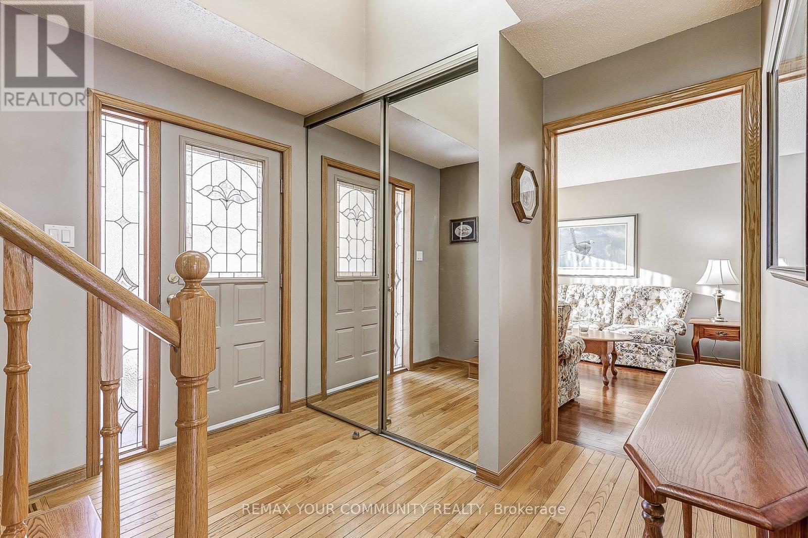 3 Sawyer Crescent, Markham, Ontario  L3P 5V1 - Photo 2 - N12720204