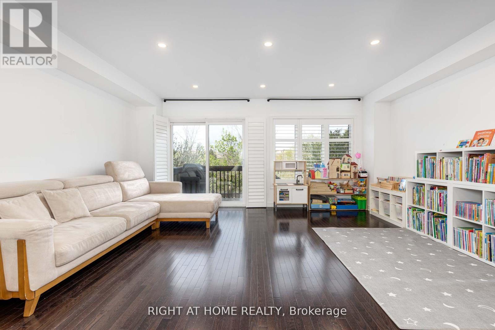 366 Doak Lane, Newmarket, Ontario  L3Y 0A8 - Photo 10 - N12720206