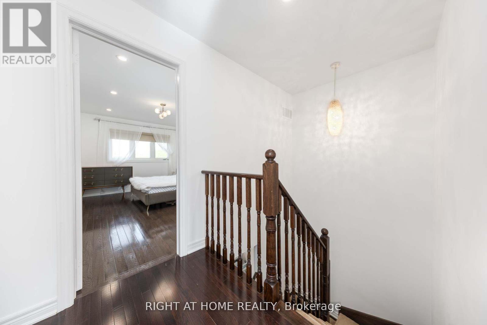 366 Doak Lane, Newmarket, Ontario  L3Y 0A8 - Photo 17 - N12720206