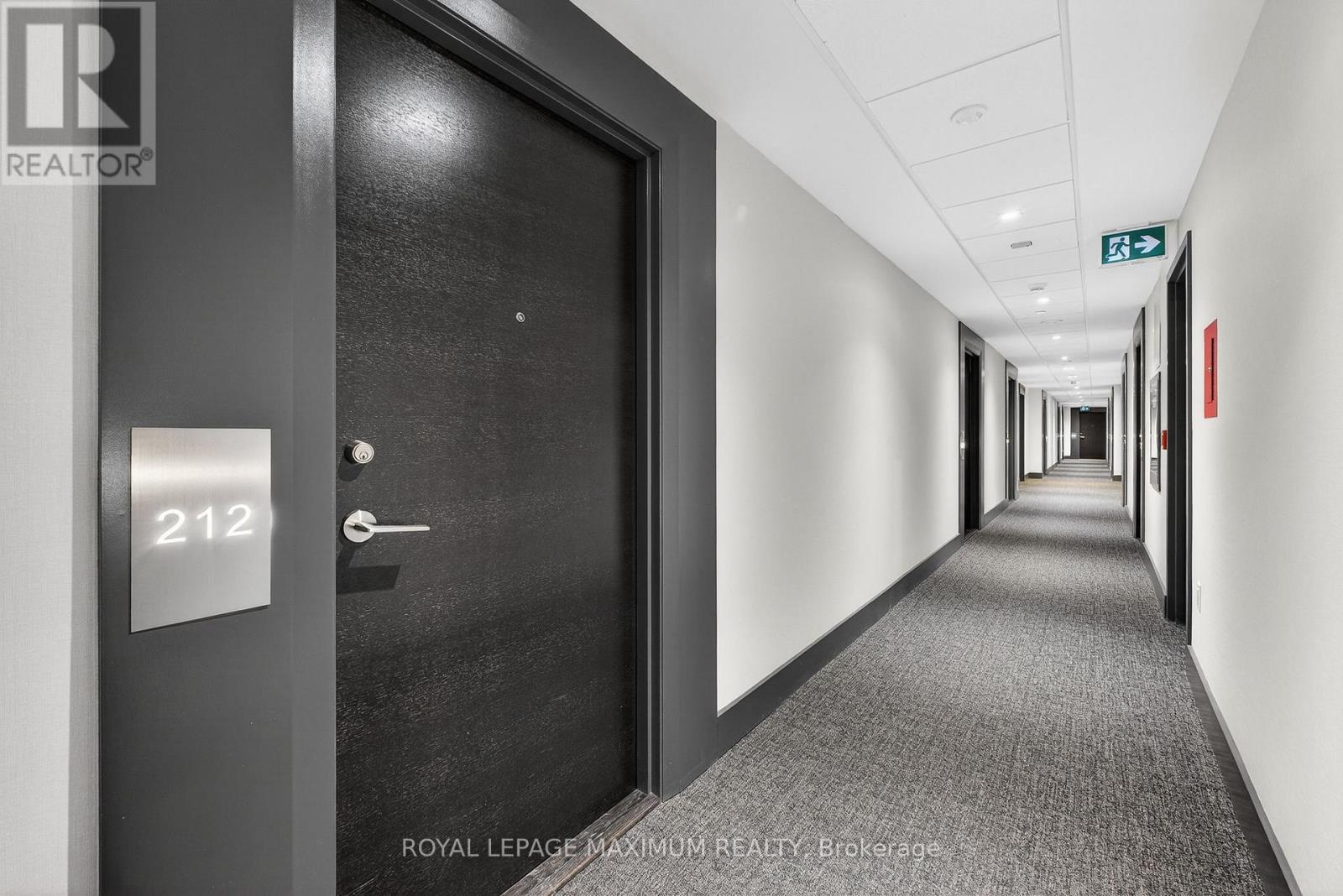 212e - 8868 Yonge Street, Richmond Hill, Ontario  L4C 0T4 - Photo 5 - N12720240