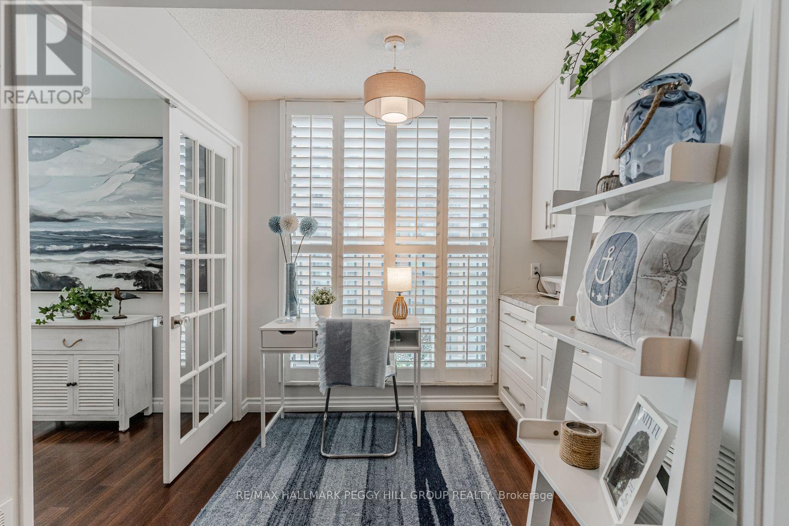 1103 - 150 Dunlop Street E, Barrie, Ontario  L4M 6H1 - Photo 10 - S12720076