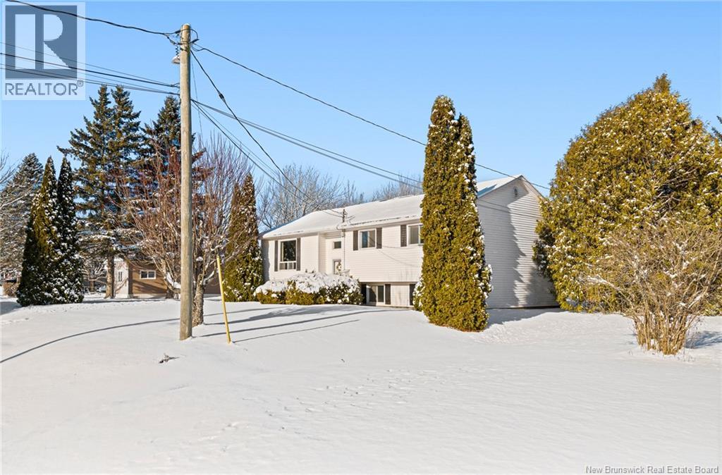 22 Cape Breton Road, Irishtown, New Brunswick E1H 1X2 - Photo 3 - NB132475