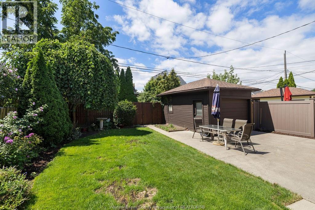 2333 Chilver, Windsor, Ontario  N8W 2V6 - Photo 28 - 25030638