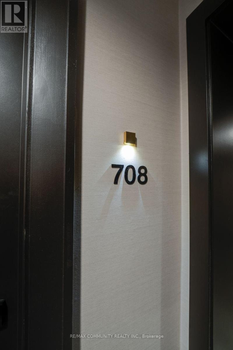 708 - 2333 Khalsa Gate, Oakville, Ontario  L6M 0X7 - Photo 4 - W12720060