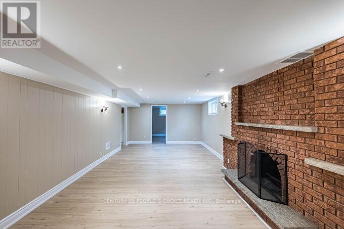 453 Ginger Downs, Mississauga, Ontario  L5A 3A8 - Photo 39 - W12720082