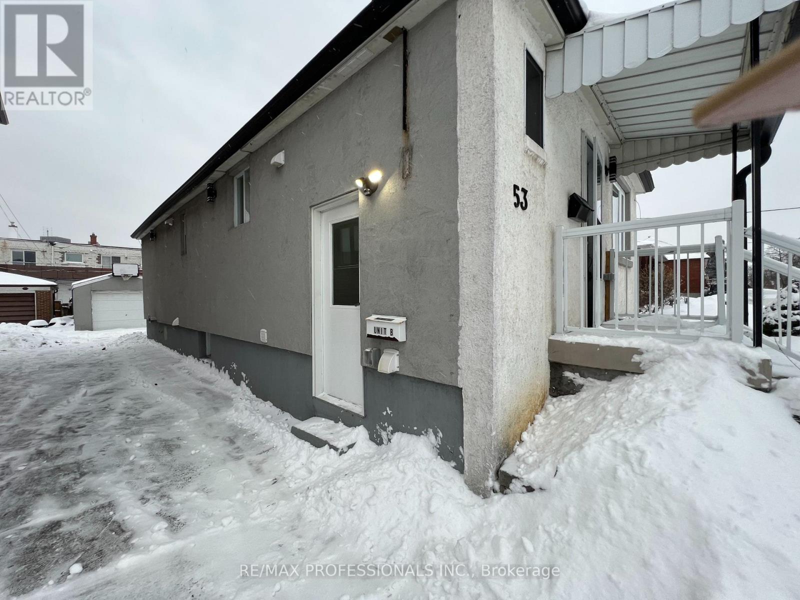 Lower-B - 53 Regent Road, Toronto, Ontario  M3K 1G8 - Photo 15 - W12720086