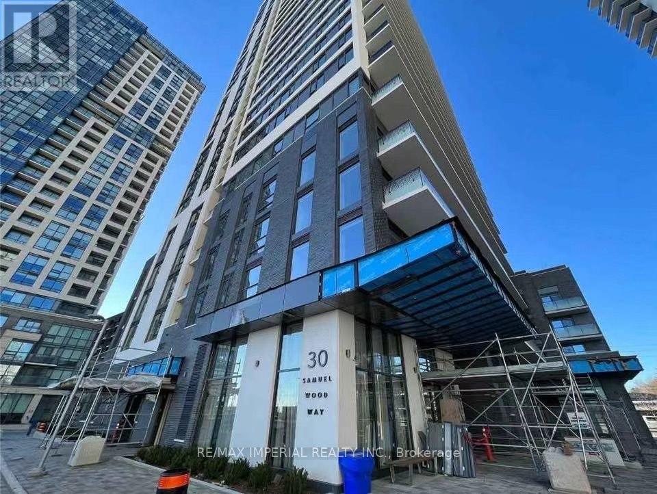 204 - 30 SAMUEL WOOD WAY, Toronto, Ontario