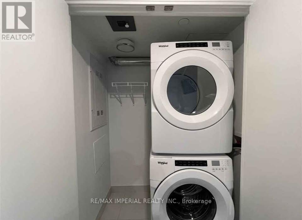 204 - 30 Samuel Wood Way, Toronto, Ontario  M9B 1B1 - Photo 7 - W12720098