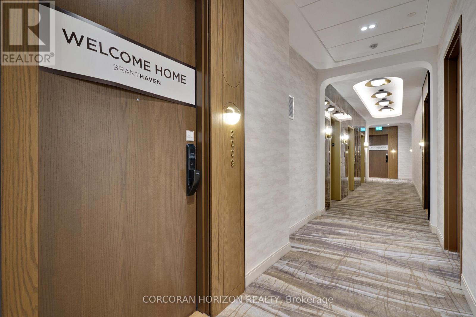 2009 - 3240 William Coltson Avenue, Oakville, Ontario  L6H 8C8 - Photo 2 - W12720100