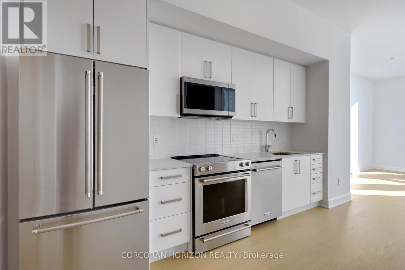 2009 - 3240 William Coltson Avenue, Oakville, Ontario  L6H 8C8 - Photo 6 - W12720100