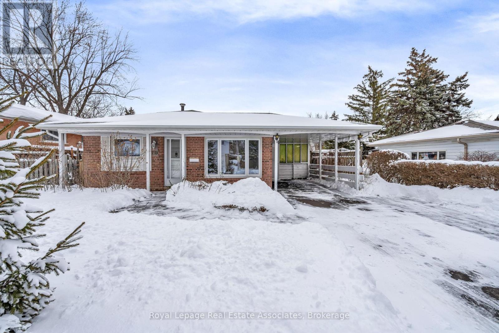 159 Bartley Bull Parkway, Brampton, Ontario  L6W 2K1 - Photo 2 - W12720112