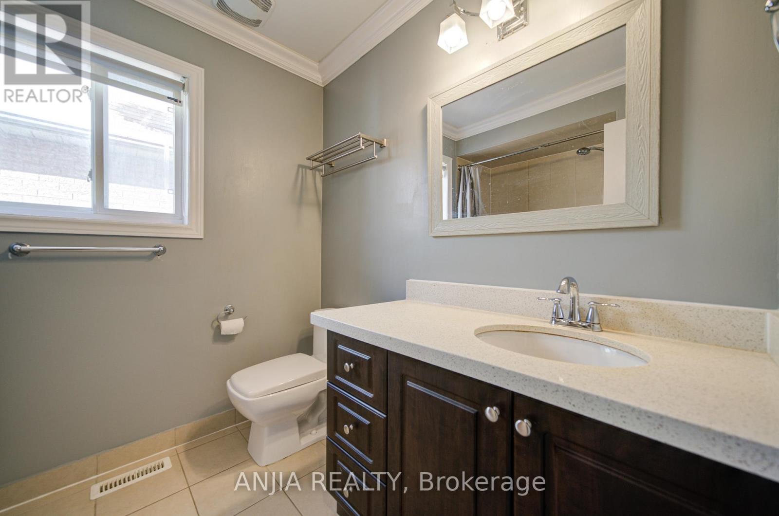 3435 Grand Park Drive, Mississauga, Ontario  L5B 4E3 - Photo 33 - W12720124