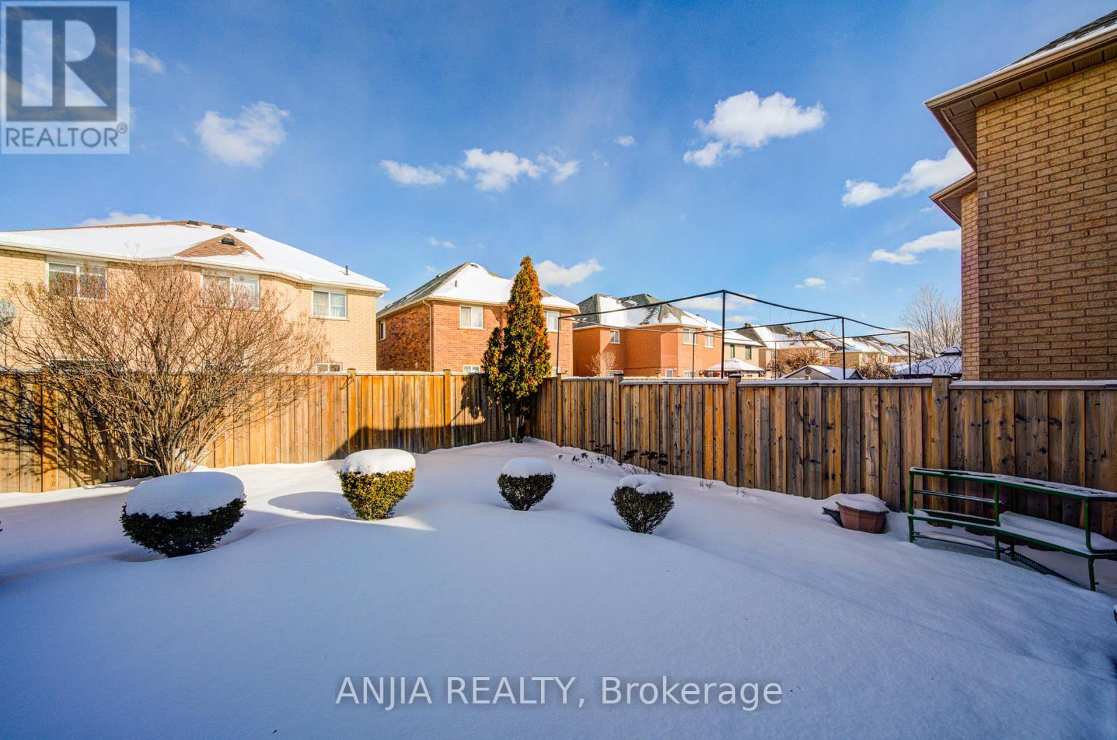 3435 Grand Park Drive, Mississauga, Ontario  L5B 4E3 - Photo 37 - W12720124