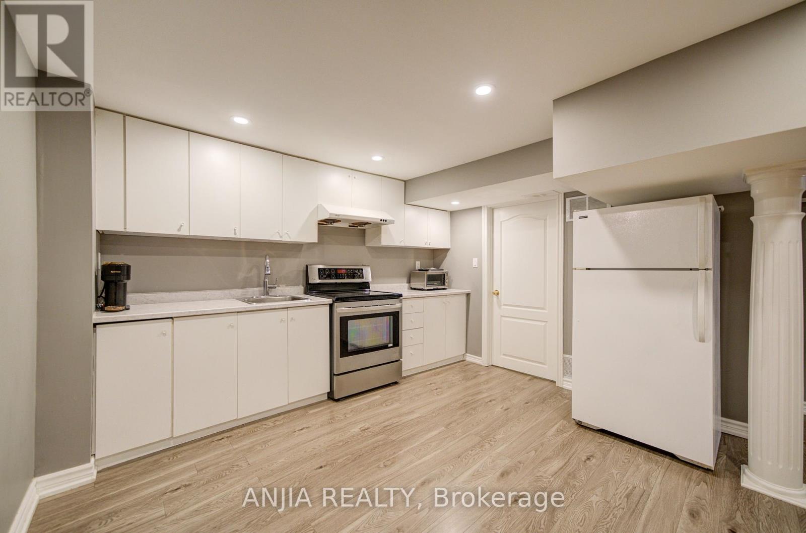 3435 Grand Park Drive, Mississauga, Ontario  L5B 4E3 - Photo 41 - W12720124