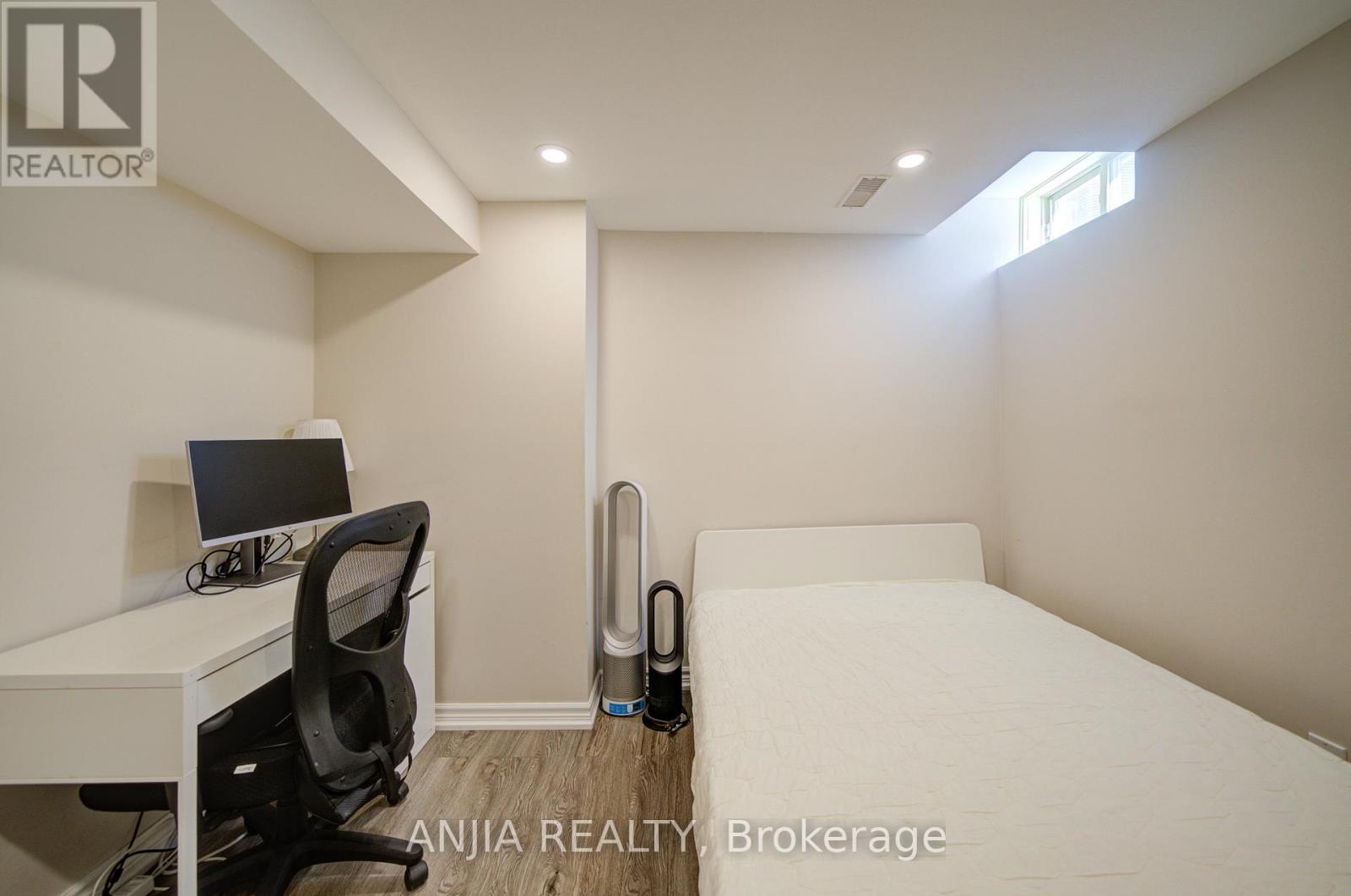 3435 Grand Park Drive, Mississauga, Ontario  L5B 4E3 - Photo 49 - W12720124