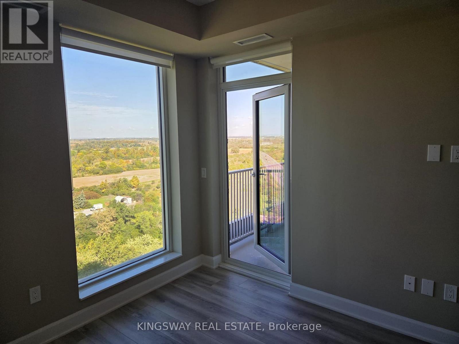 1405 - 3240 William Coltson Avenue, Oakville, Ontario  L6H 8C8 - Photo 23 - W12720128