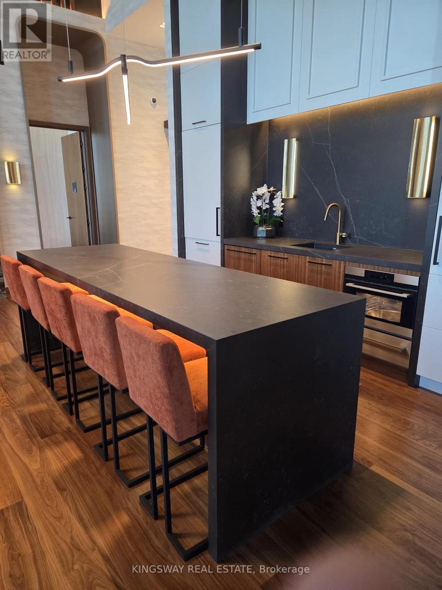 1405 - 3240 William Coltson Avenue, Oakville, Ontario  L6H 8C8 - Photo 33 - W12720128