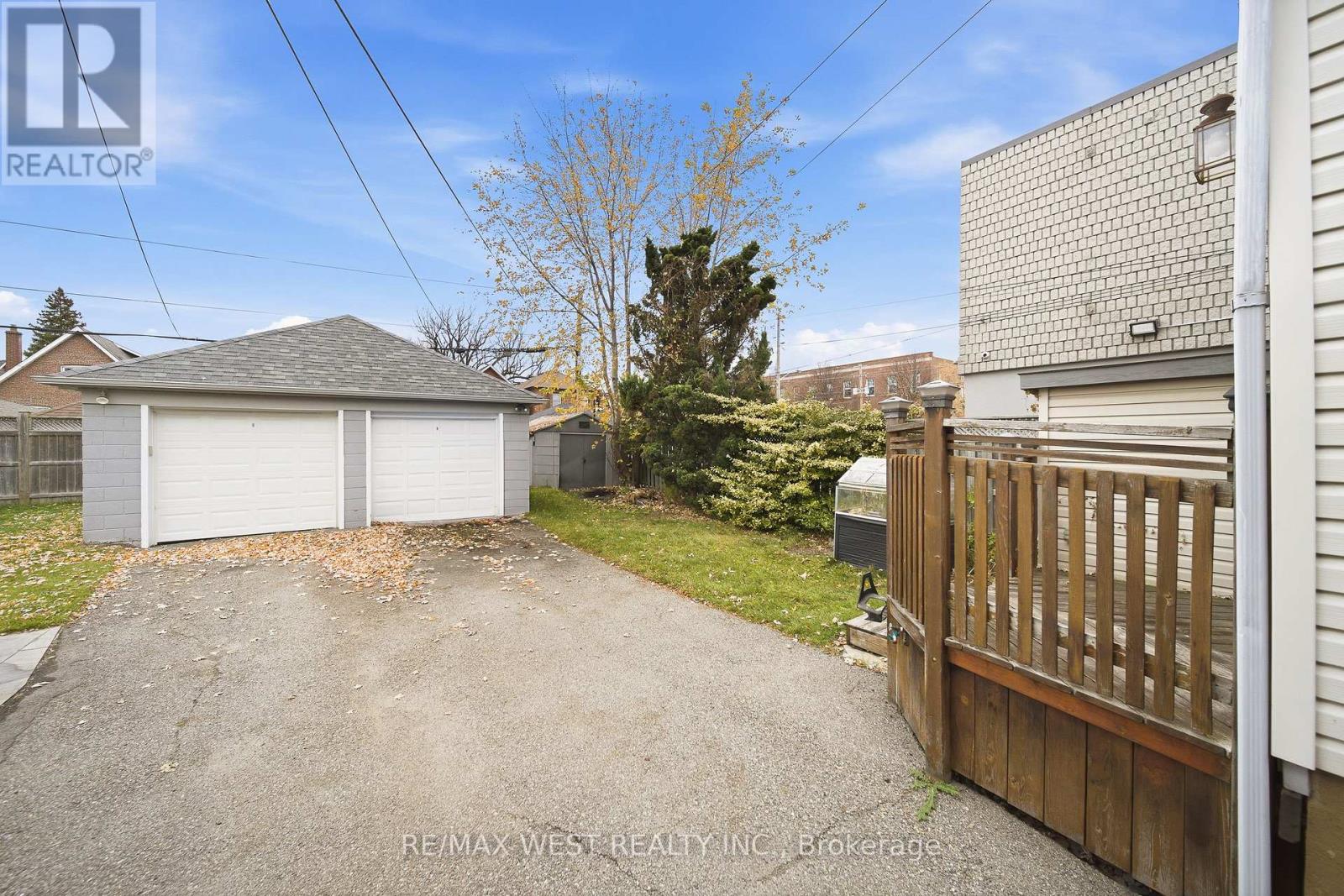 188 Fifth Street, Toronto, Ontario  M8V 2Z7 - Photo 20 - W12720200