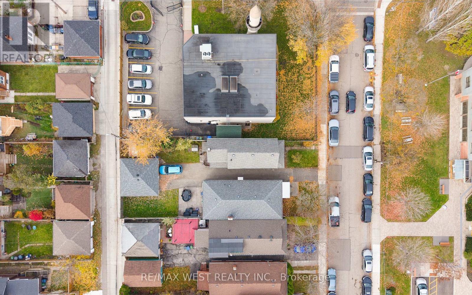 188 Fifth Street, Toronto, Ontario  M8V 2Z7 - Photo 21 - W12720200