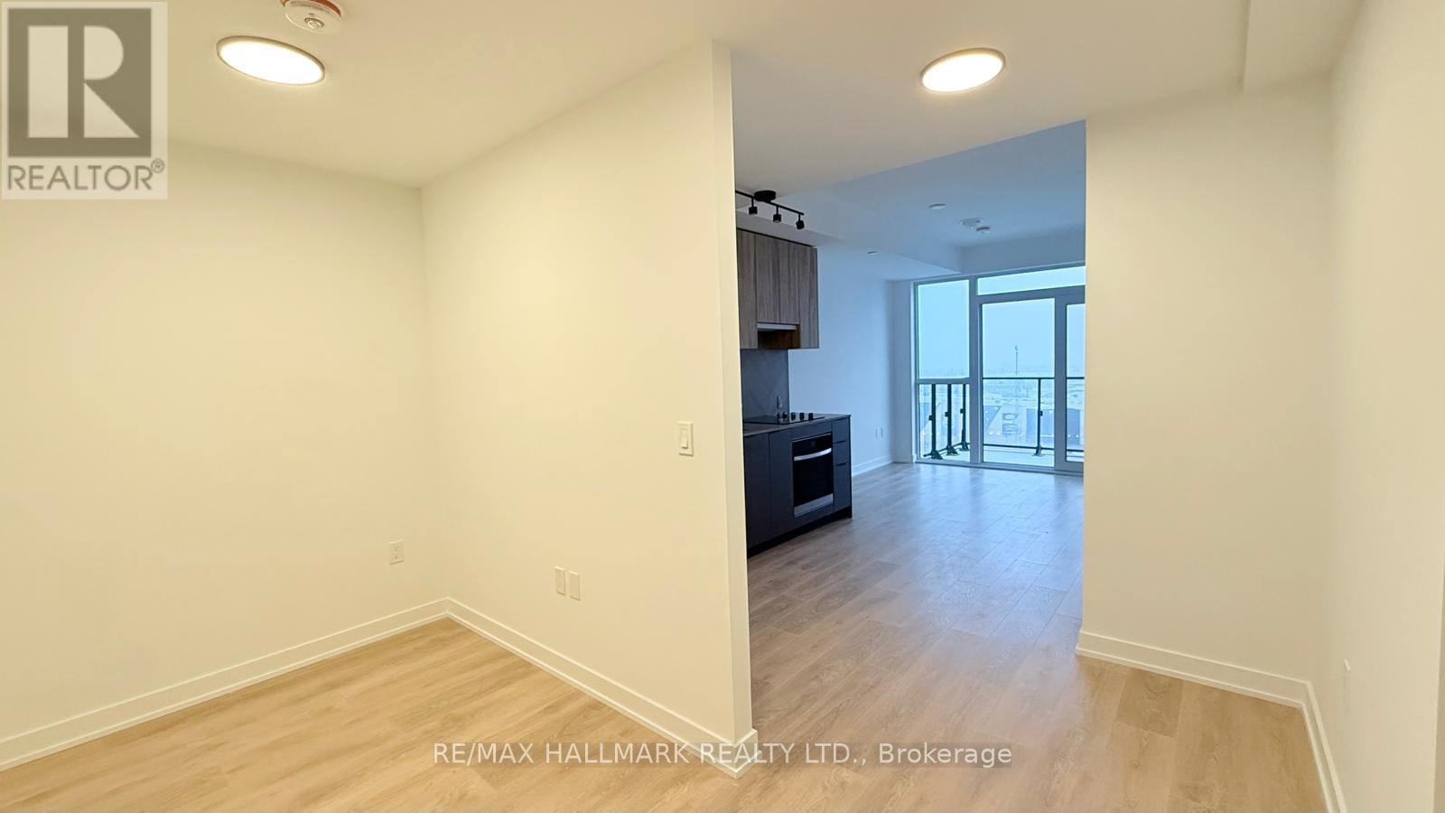 807 - 1037 The Queensway, Toronto, Ontario  M8Z 0H5 - Photo 4 - W12720218