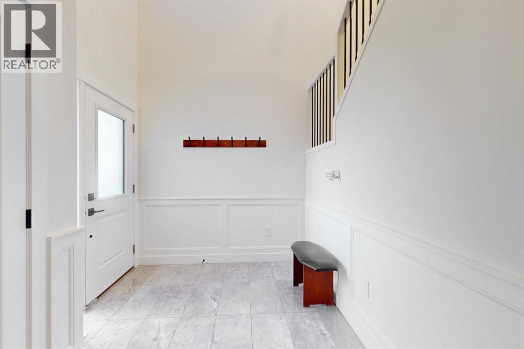 714 Mandalay Link, Carstairs, Alberta  T0M 0N0 - Photo 4 - A2275610