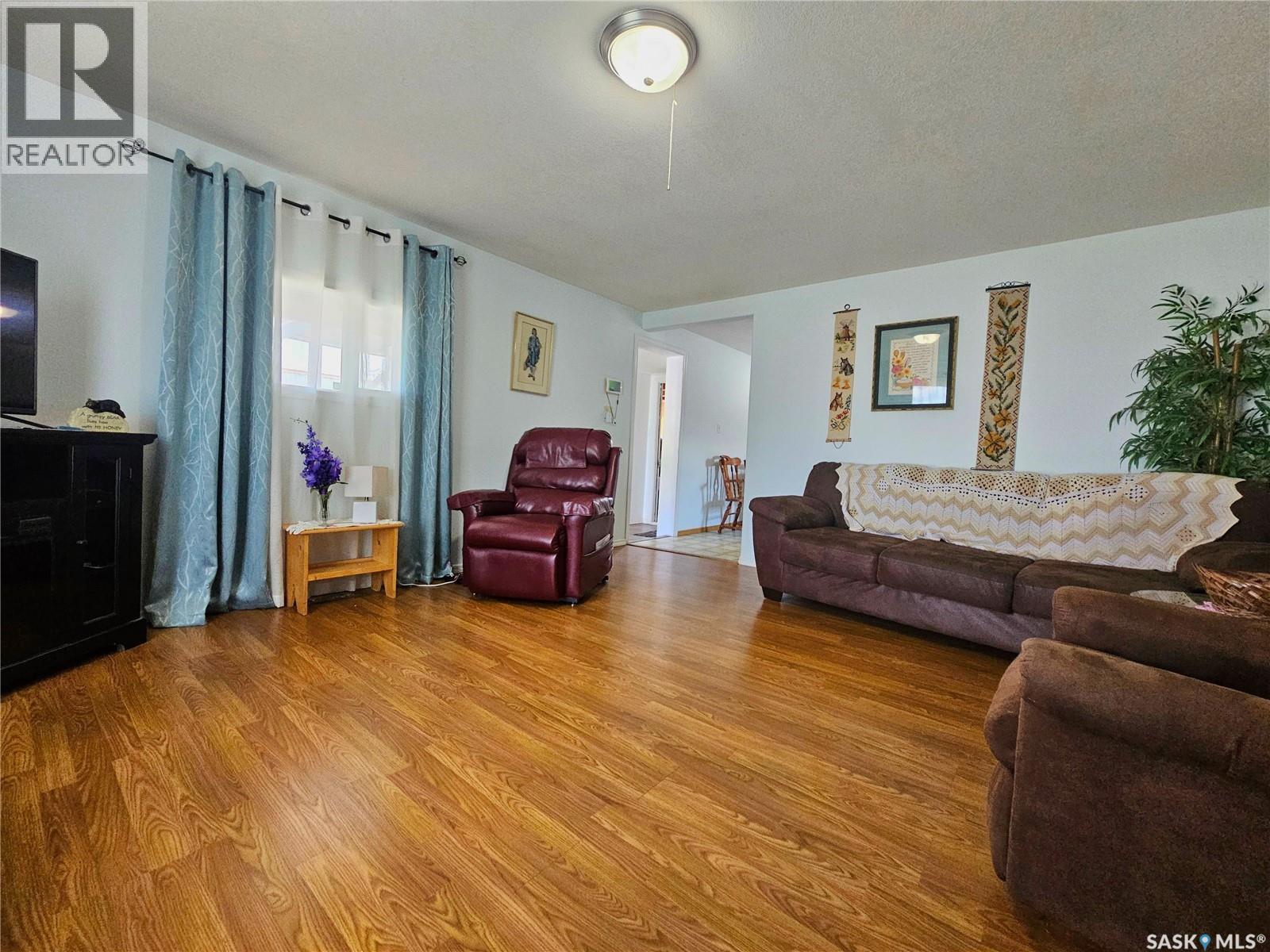 209 17th Street W, Battleford, Saskatchewan  S0M 0E0 - Photo 6 - SK027072