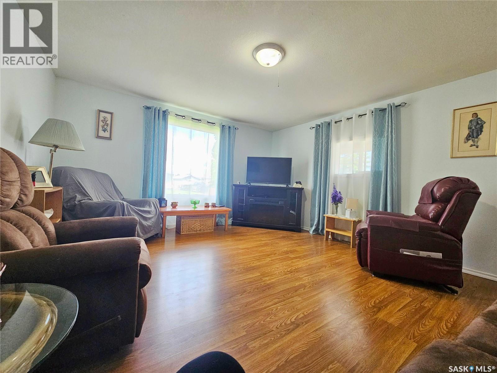 209 17th Street W, Battleford, Saskatchewan  S0M 0E0 - Photo 8 - SK027072