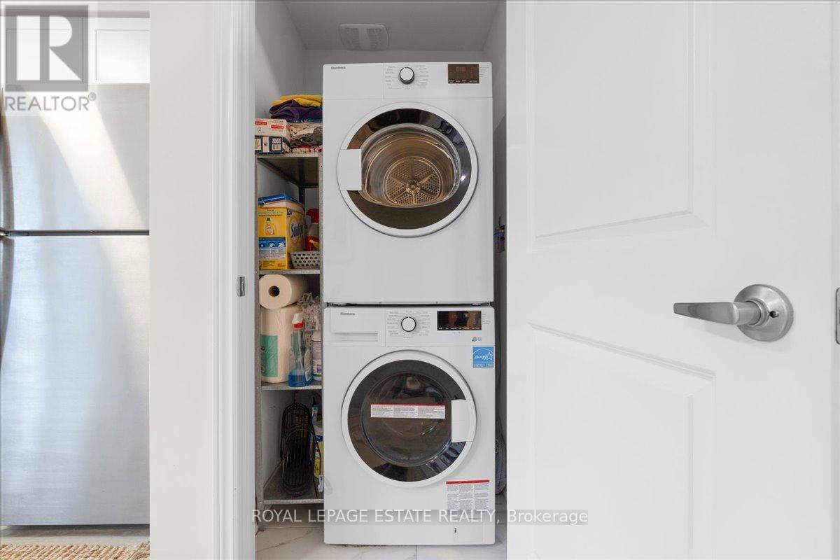 39 Radison Lane, Hamilton, Ontario  L8H 0B5 - Photo 13 - X12720044