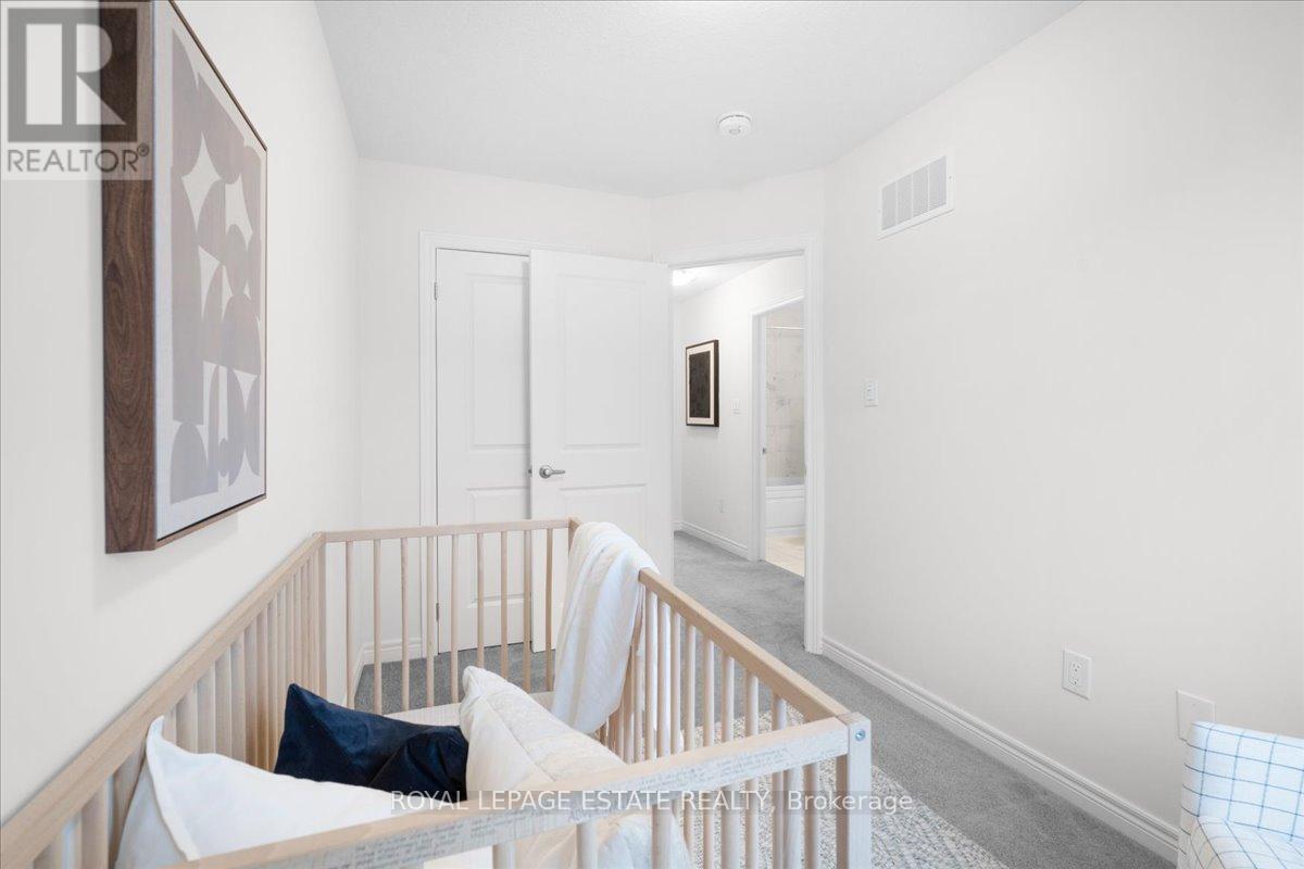 39 Radison Lane, Hamilton, Ontario  L8H 0B5 - Photo 22 - X12720044