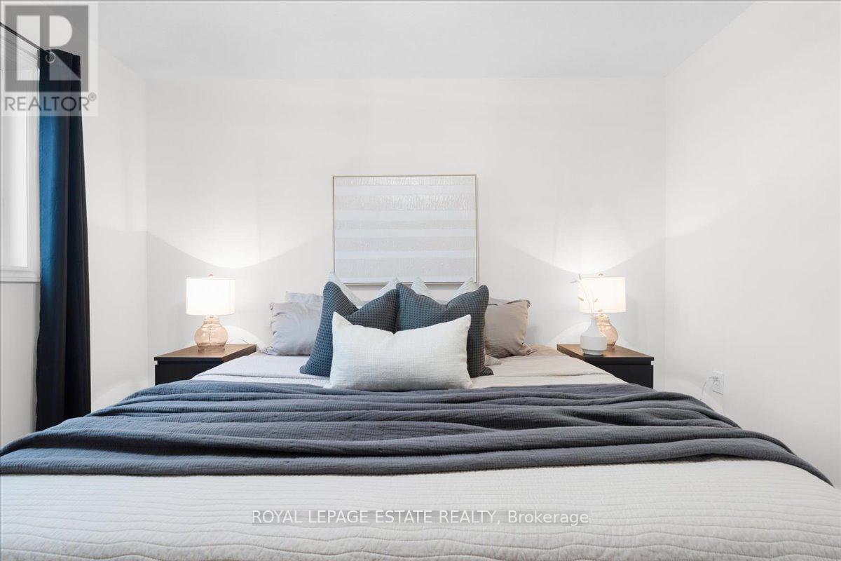 39 Radison Lane, Hamilton, Ontario  L8H 0B5 - Photo 23 - X12720044