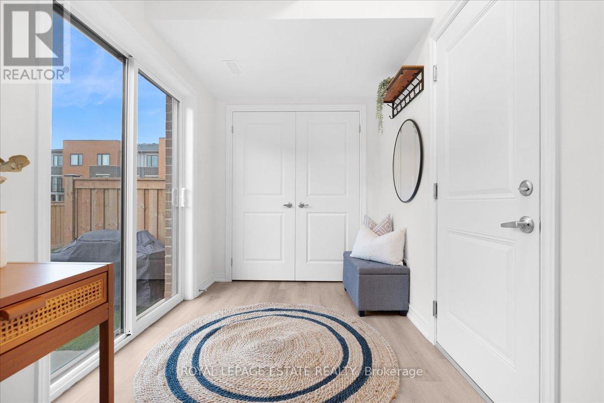 39 Radison Lane, Hamilton, Ontario  L8H 0B5 - Photo 24 - X12720044