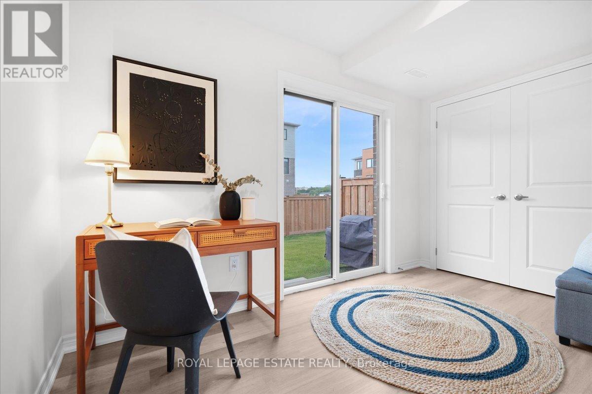 39 Radison Lane, Hamilton, Ontario  L8H 0B5 - Photo 25 - X12720044