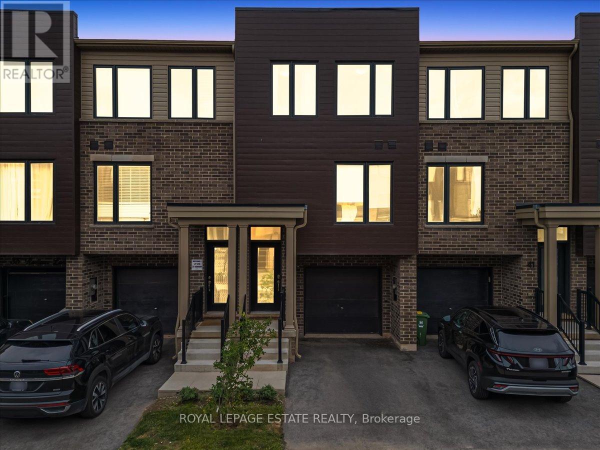 39 Radison Lane, Hamilton, Ontario  L8H 0B5 - Photo 32 - X12720044