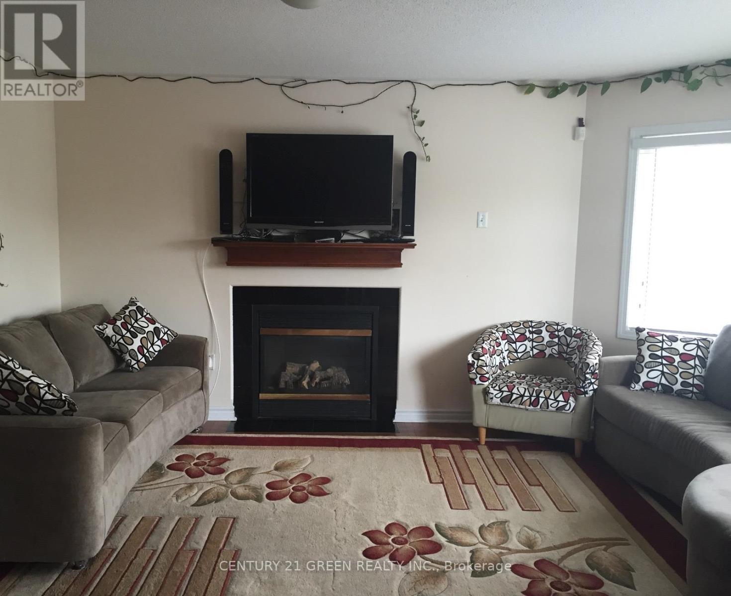 26 Garth Massey Drive, Cambridge, Ontario  N1T 2H2 - Photo 4 - X12720084