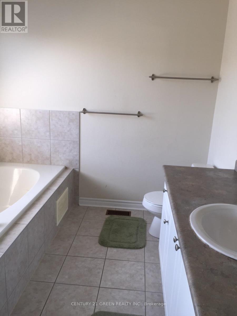 26 Garth Massey Drive, Cambridge, Ontario  N1T 2H2 - Photo 7 - X12720084